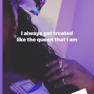 Meet your Posher, Araiya